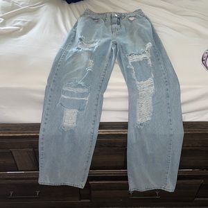 Never worn Shein size 2 jeans.